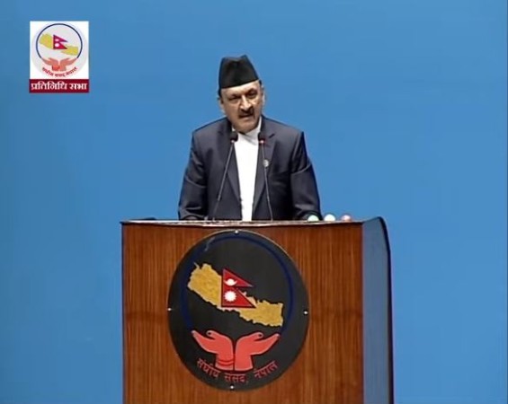 अर्थमन्त्री महतले भनेः इमान्दारिताबाट १ इन्च पनि तलमाथि गरेको छैन, हल्लाकाे पछाडि नकुदाैँ